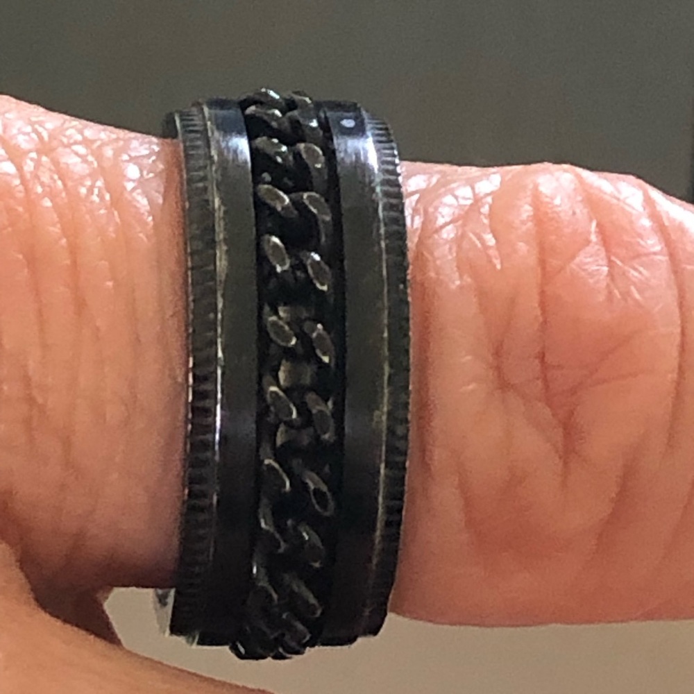 Black King Will Two Tone Spinner  Ring for Men. Center Chaim Rotates
